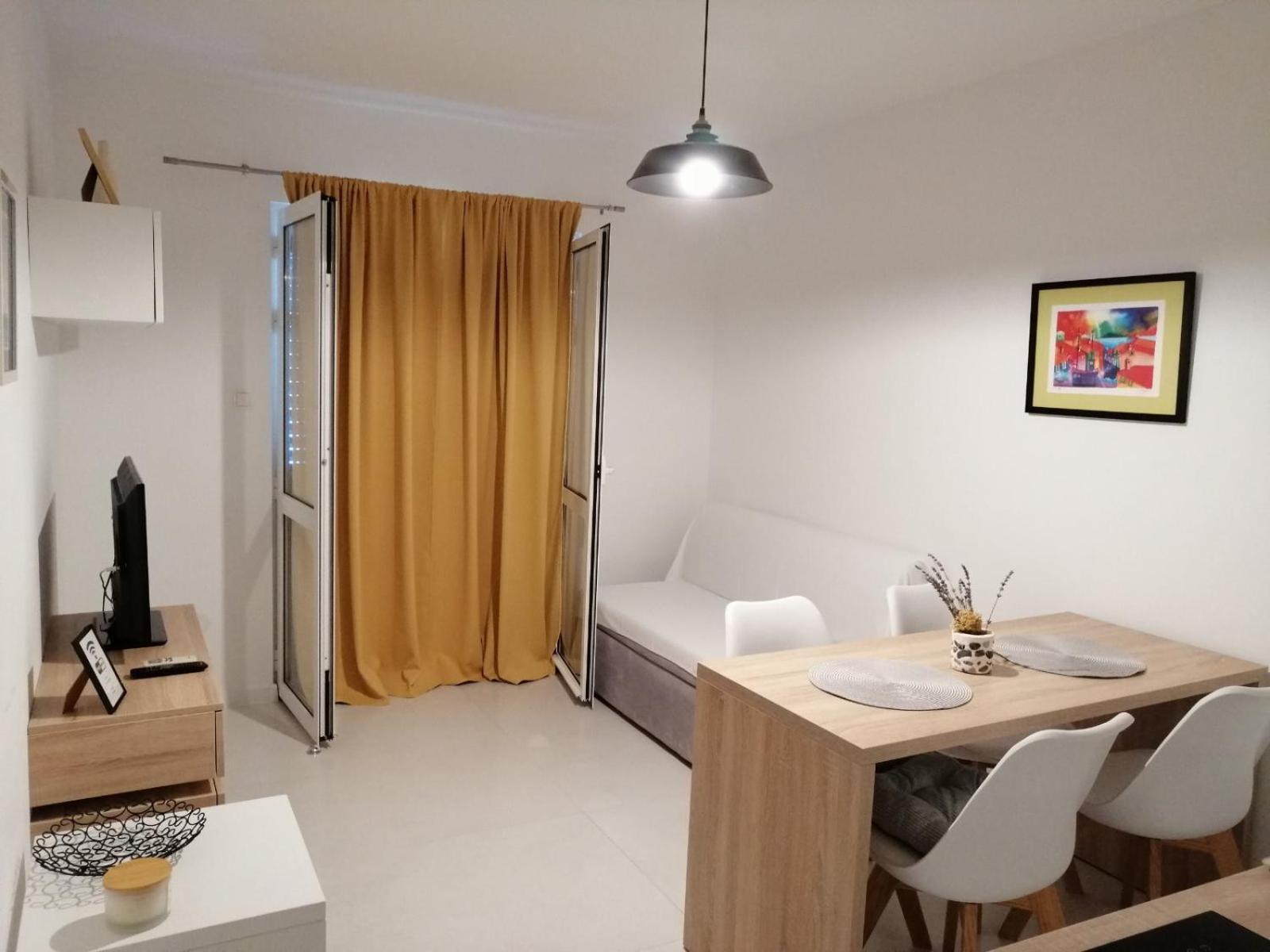 Ceratonia Apartments Ловіште Номер фото