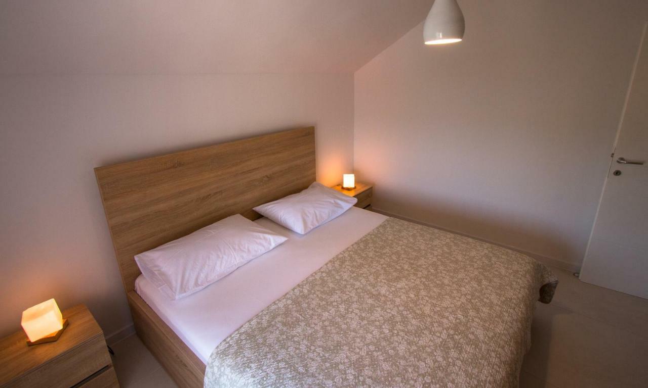 Ceratonia Apartments Ловіште Екстер'єр фото