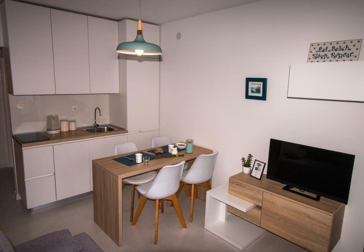 Ceratonia Apartments Ловіште Екстер'єр фото